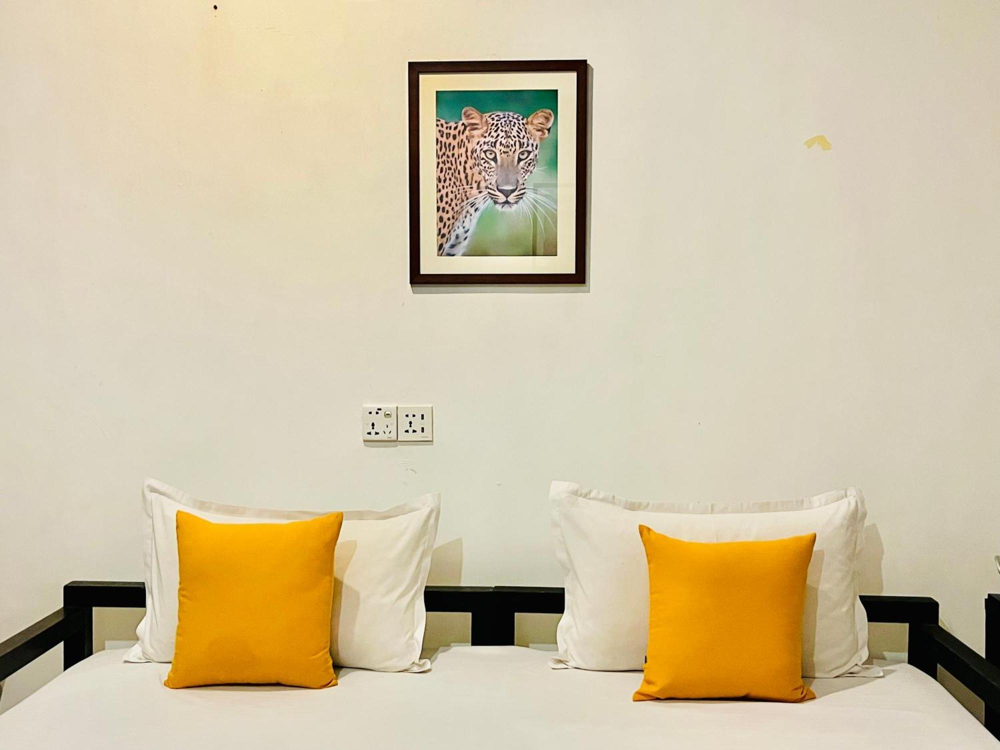 Funky Leopard Safari Lodge Bordering Yala National Park Kataragama Bagian luar foto