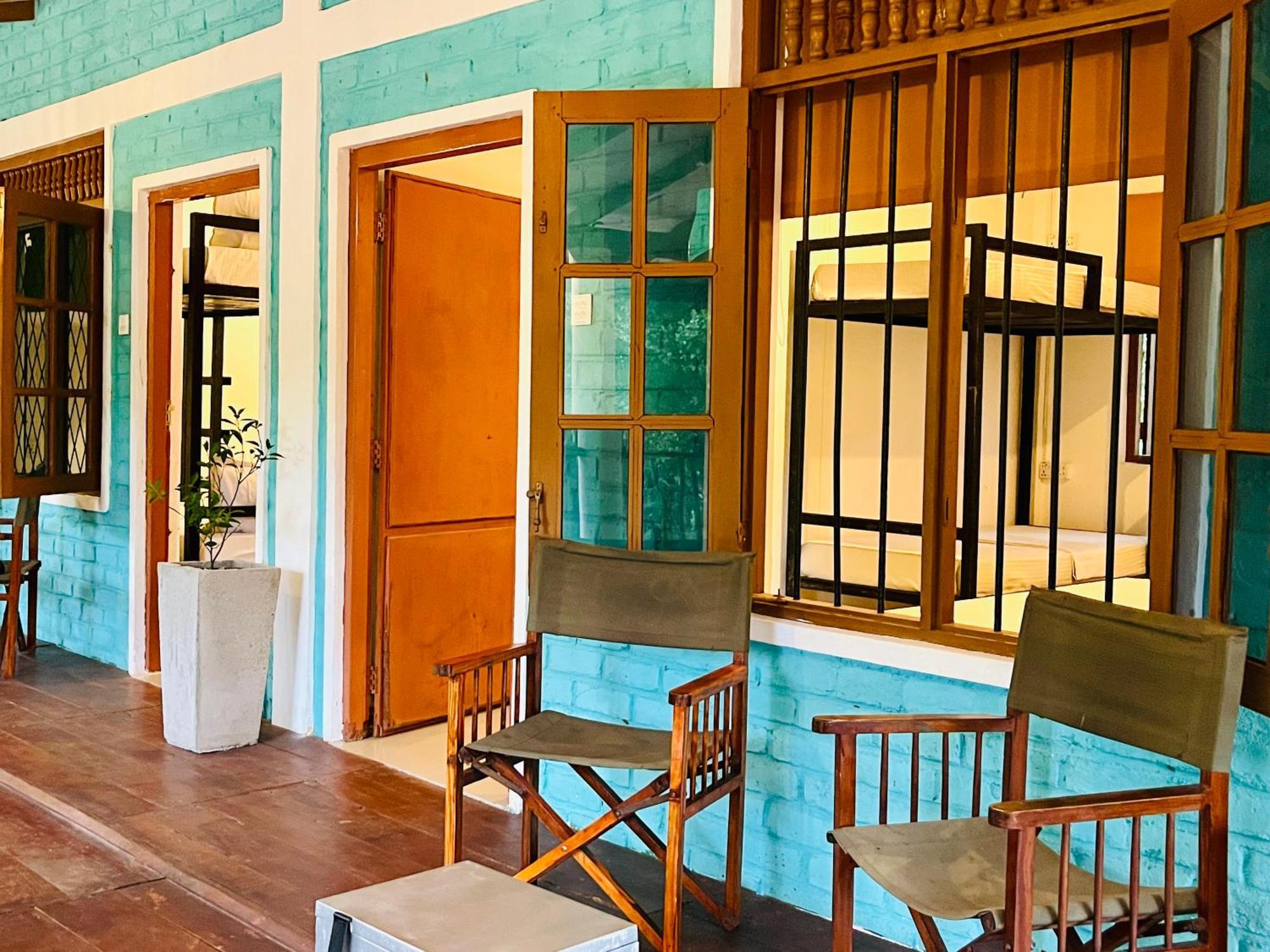 Funky Leopard Safari Lodge Bordering Yala National Park Kataragama Bagian luar foto