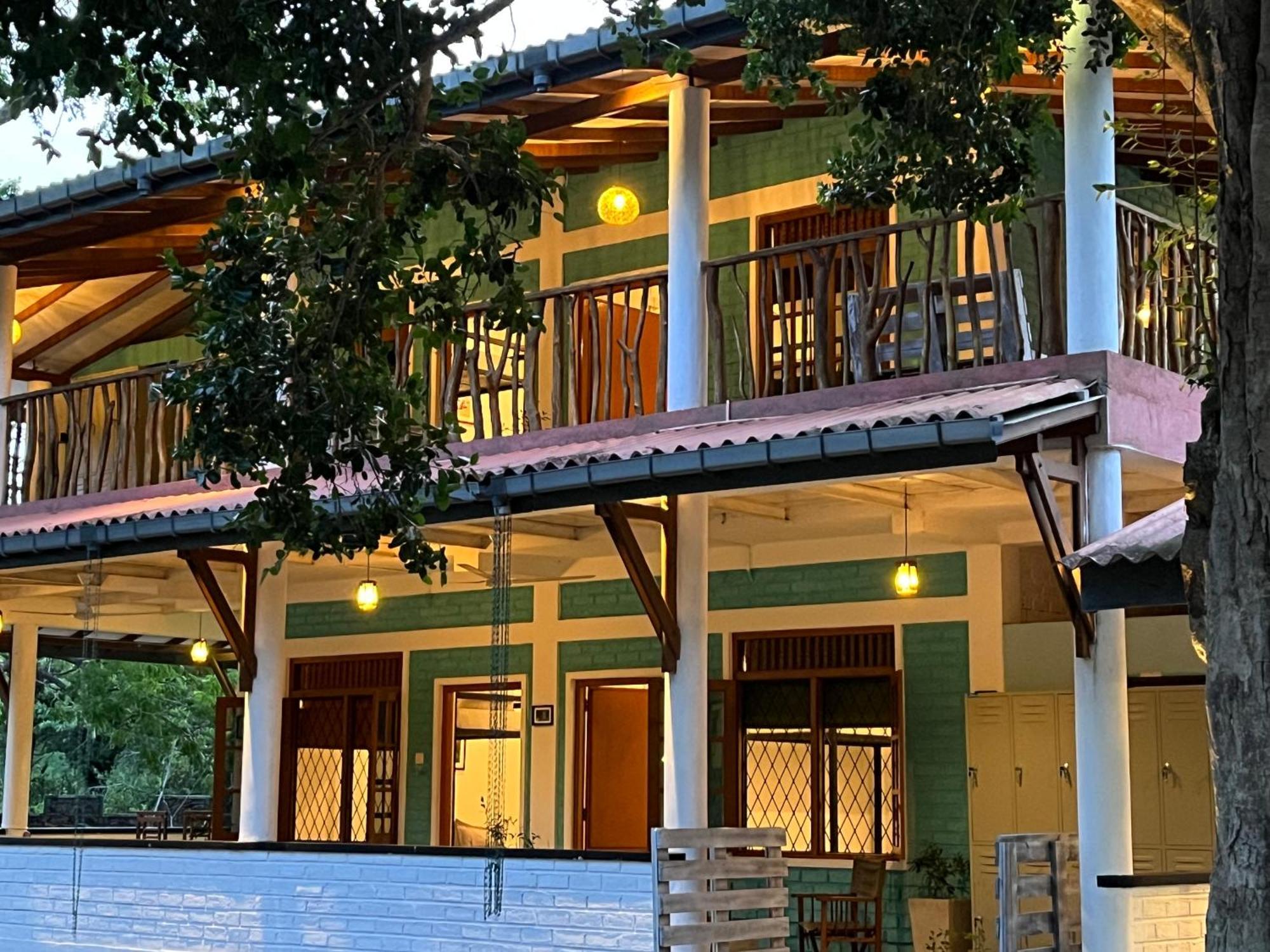 Funky Leopard Safari Lodge Bordering Yala National Park Kataragama Bagian luar foto