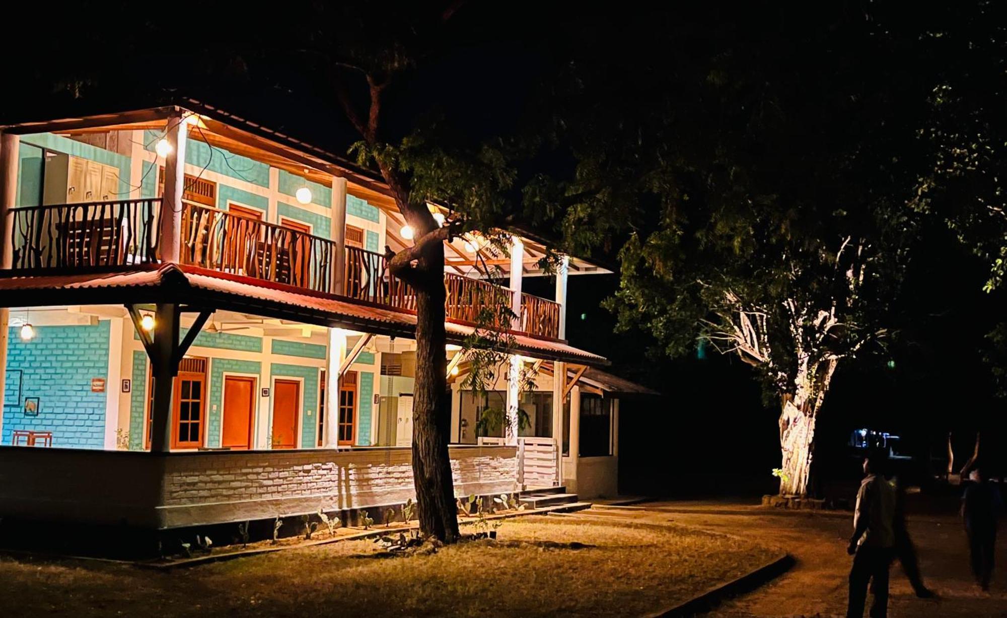 Funky Leopard Safari Lodge Bordering Yala National Park Kataragama Bagian luar foto