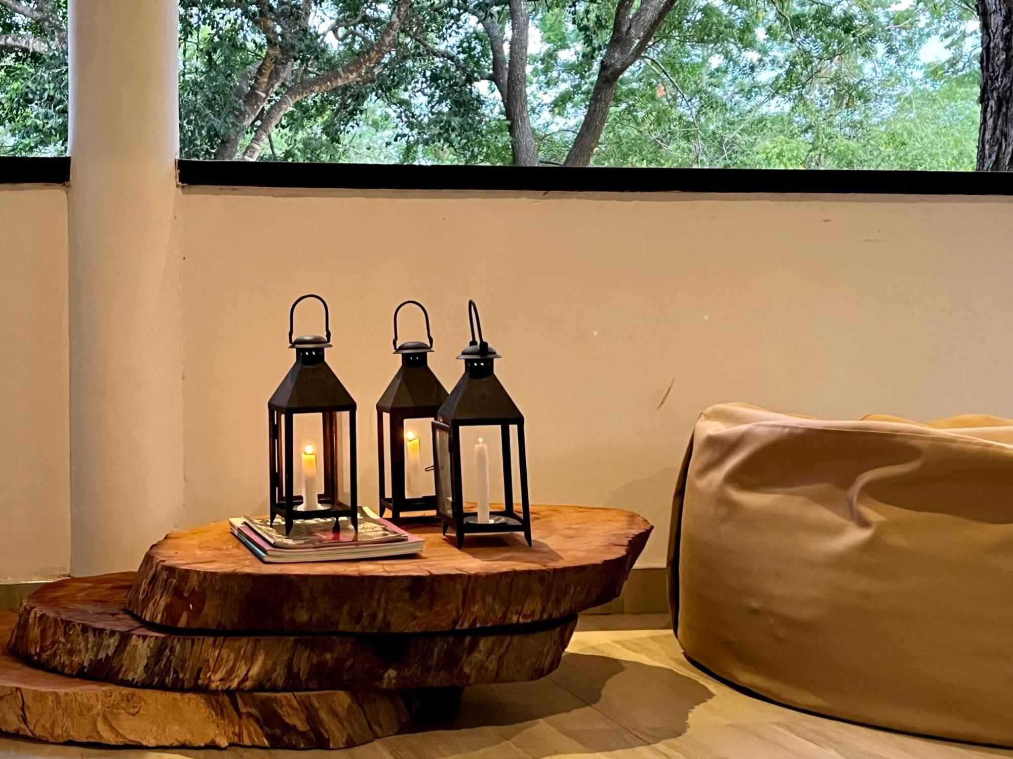 Funky Leopard Safari Lodge Bordering Yala National Park Kataragama Bagian luar foto